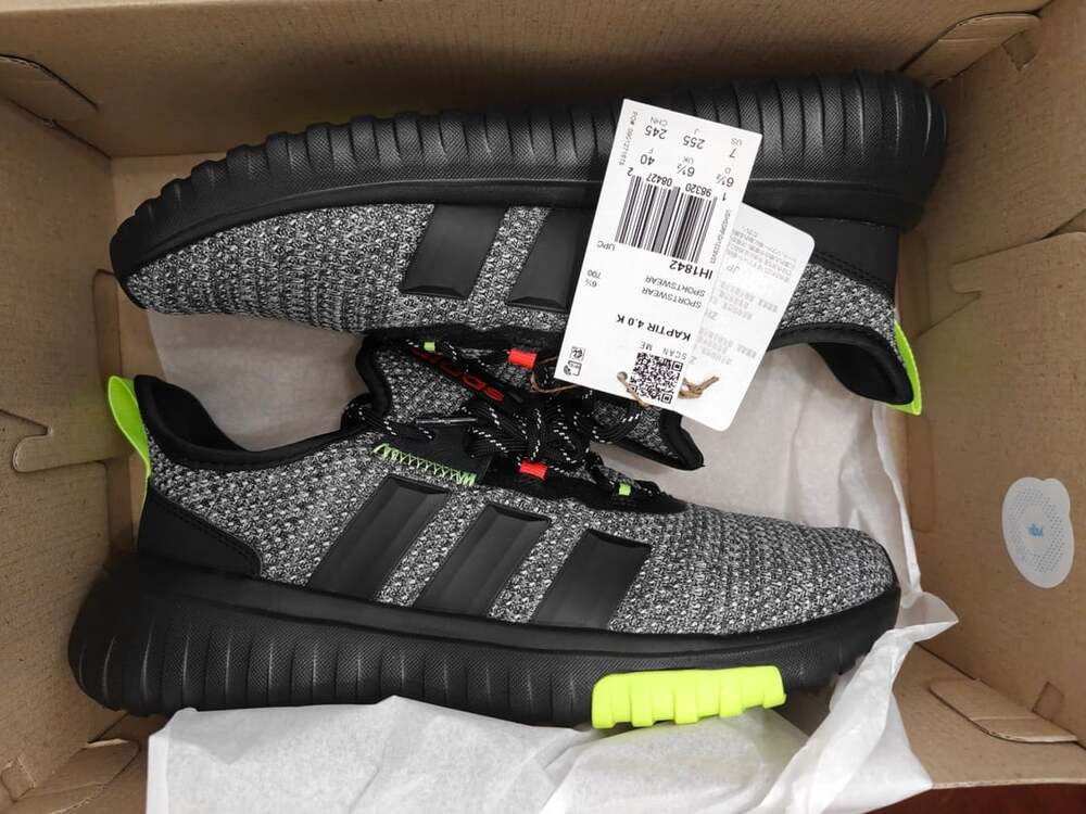 Adidas Kaptir 4.0 K Size 7 Black Gray Sneakers IH1842 new in box